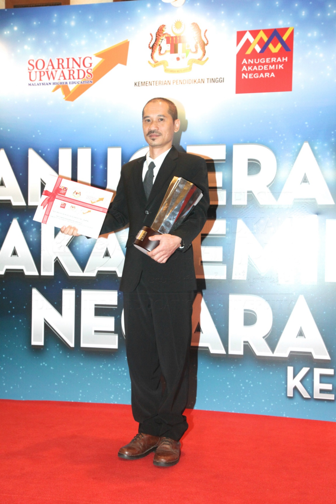 PRO15 147 AKN IMG 1392